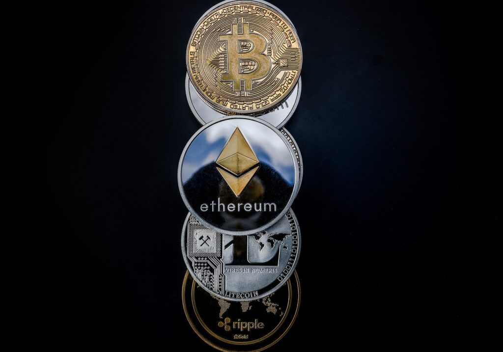 cryptocurrency, ethereum, litecoin-3409641.jpg